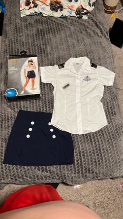 Women’s  Costume