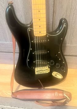 Vintage Harmony Electric Guitar (1980’s)