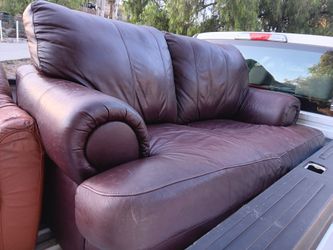 FREE  Sofa, FREE Delivery