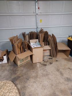Moving boxes free