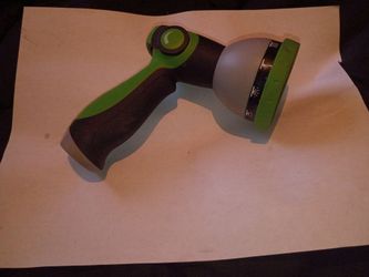 Water gun spray