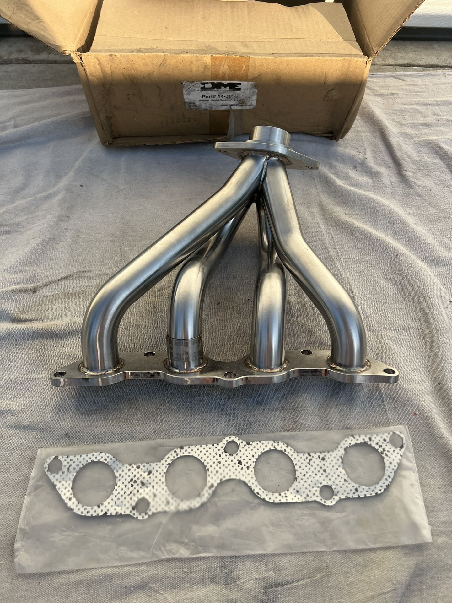 DME Scion 04-06 XA & XB Header