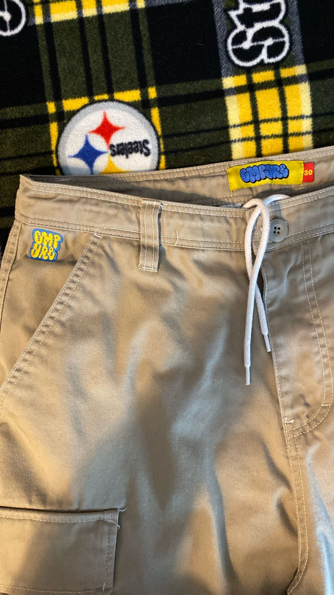 Men’s 30 inch waist, empire pants really like new.