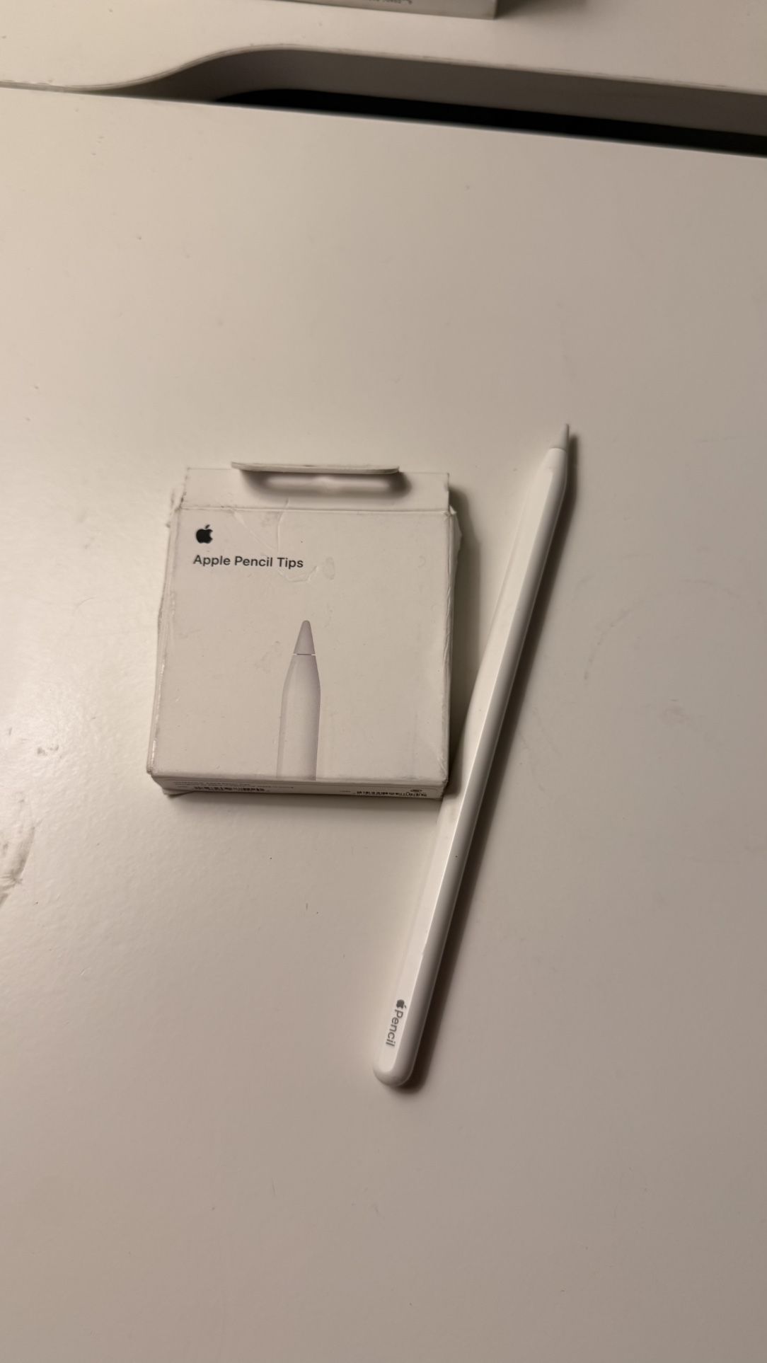 Apple Pencil Gen 2 + Replacement Tips