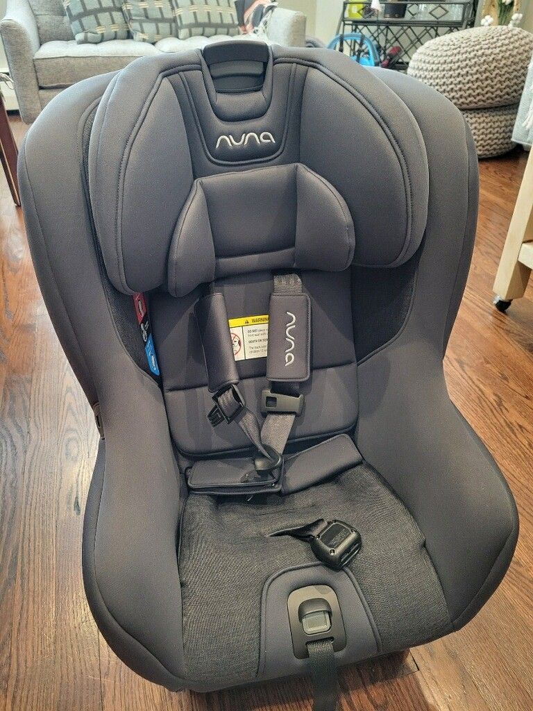 Nuna RAVA Car Seat