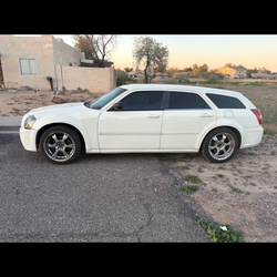 2005 Dodge Magnum