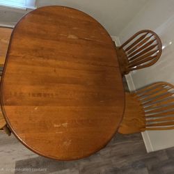 Wooden Table With Chairs 