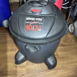 3 Wet/Dry  Vacuums 