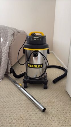 Stanley 2.8 HP Wet/Dry Vacuum