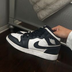 Armory Navy Air Jordan 1 Mid 