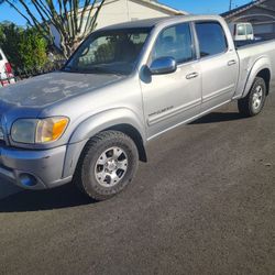 Titulo Limpio Vendo Troca PAL Jale 2006 Toyota Tundra 