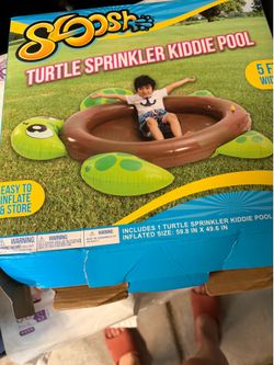 Summer fun turtle sprinkler kids pool