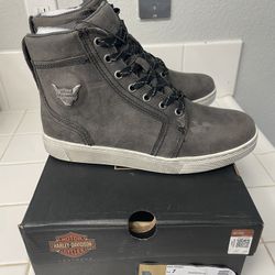 Brand New Harley Davison Boots For Men . Size 7