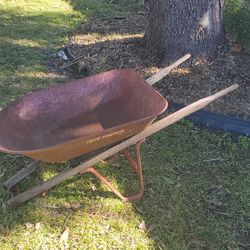 Yard Decoration Wheelbarrow 