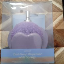 Soap Dispenser With Sponge 