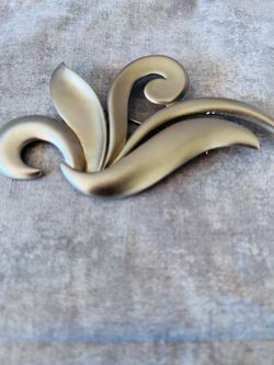 Vintage Jonette Jewelry (JJ) Pewter Silver Tone Abstract Modernist Brooch