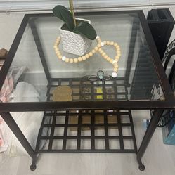 Side / End Table 