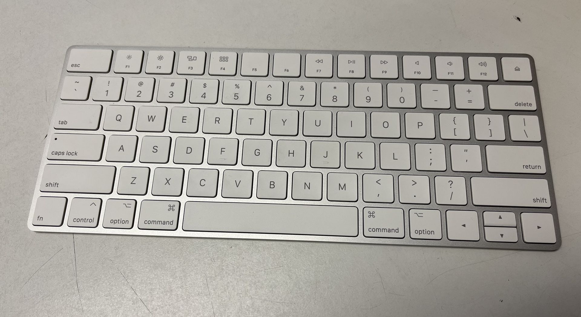 Apple Keyboard Model A1644