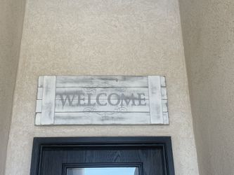 Welcome Home outdoor sign