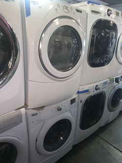 Whirlpool front load washer and electric dryer working perfectly
