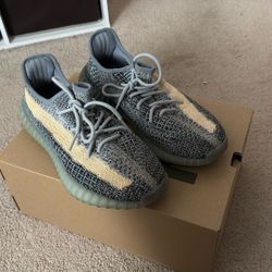 Yeezy 350 Ash Blue