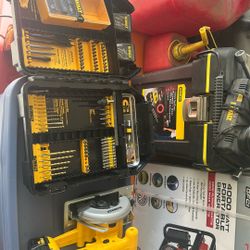 Dewalt Set Of Chargers Batteries Skill Saw Drill And But Set Almost Brand New 150