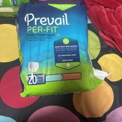 adult diaper size small 