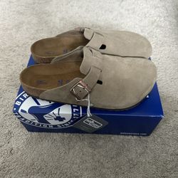 Birkenstock SoftFootbed Boston Clog Taupe (size 42)
