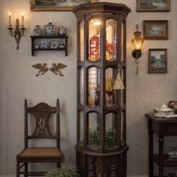 Vintage 80s Curio Cabinet 