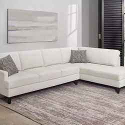 Broyhill- Soft White 2pc Sectional 