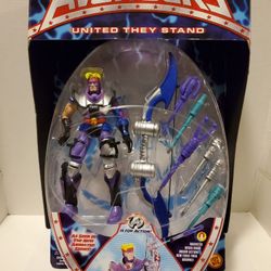 Marvel Avengers United Hawkeye Magnetic Quick-Draw Arrow Action Toy Biz NIB 