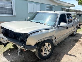 2005 Silverado crew cab 1500 parts