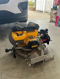 Dewalt chop miter saw