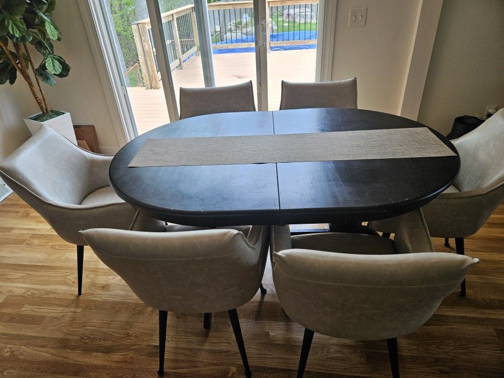 Lather Dinning Chair