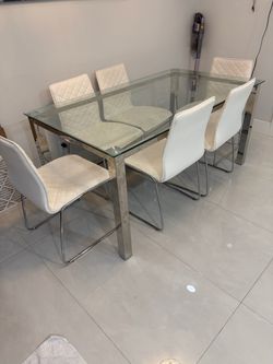 Dining table with 6 chairs