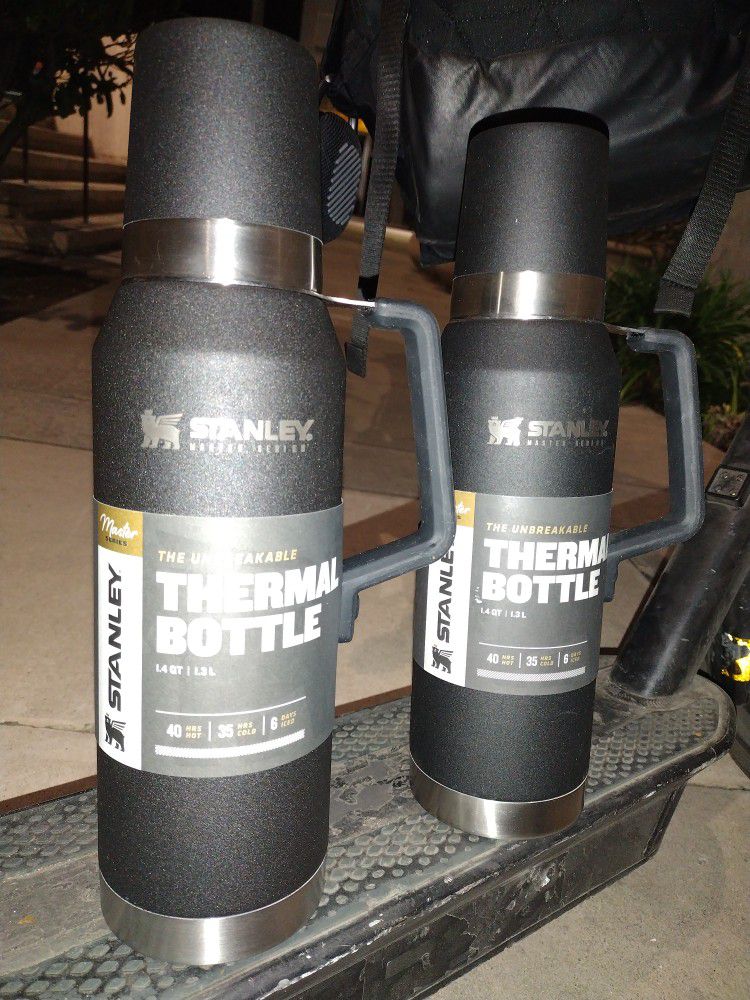 STANLEY "The Unbreakable" Thermal Bottle  1.4Q