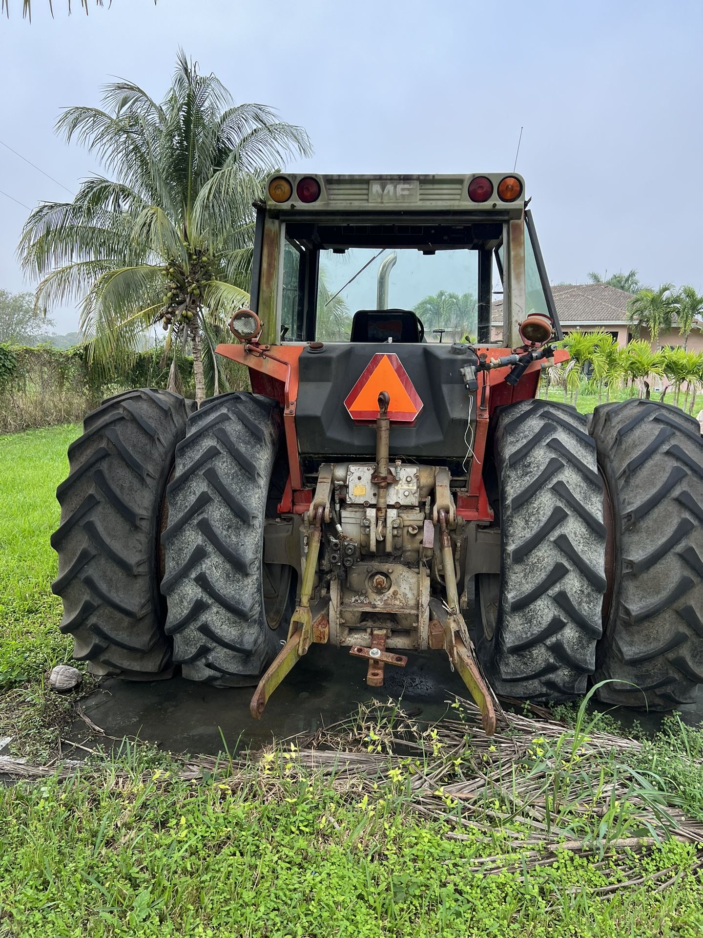 Massey Ferguson 120 Hp Farm Tractor 