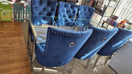 Dinning Table & Chairs