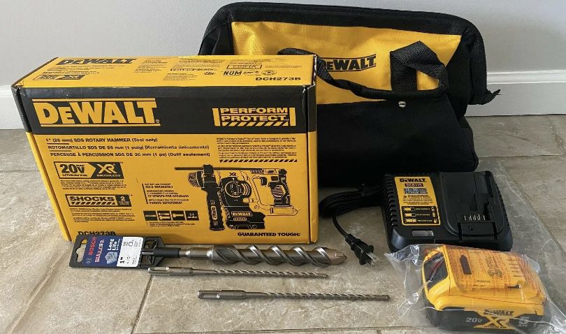 Dewalt Rotary Hammer Kit with battery, charger, bag & bits