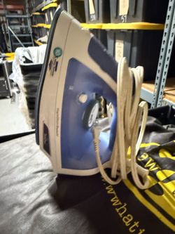Hamilton Beach Durathon Steam Iron – Excellent Condition – $15
