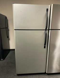 Stainless Steel Top Mount Refrigerator - Clean Interior
