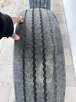 265/75 R22.5 Used Toyo Tire