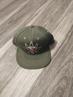 Cannabis 420 Big Bear Hat Size 7-1/2