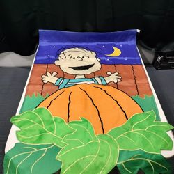Charles Schulz: PEANUTS " Great Pumpkin " Flag / Banner 