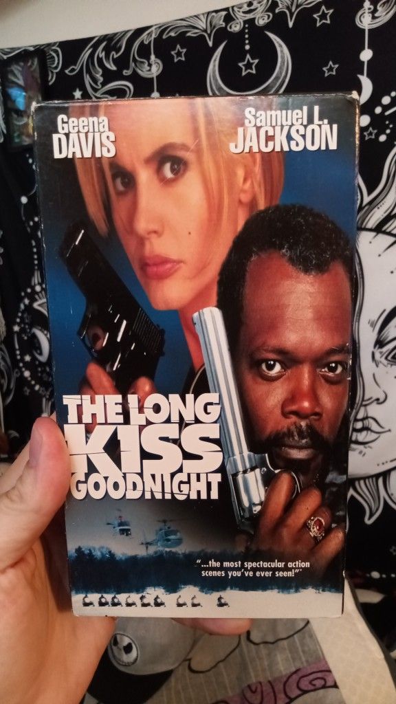 The Long Kiss Goodnight VHS