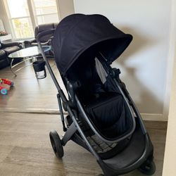 Evenflo Pivot Suite Travel System ; Stroller & Car Seat