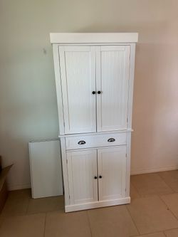 Kitchen Curio or Bar Cabinet