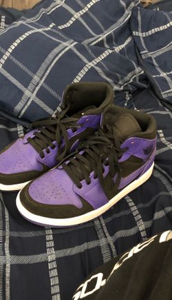 Black and Purple air jordan 1s size 8.5