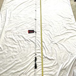 Brand new 7ft Abu Garcia (max pro) medium action fishing rod