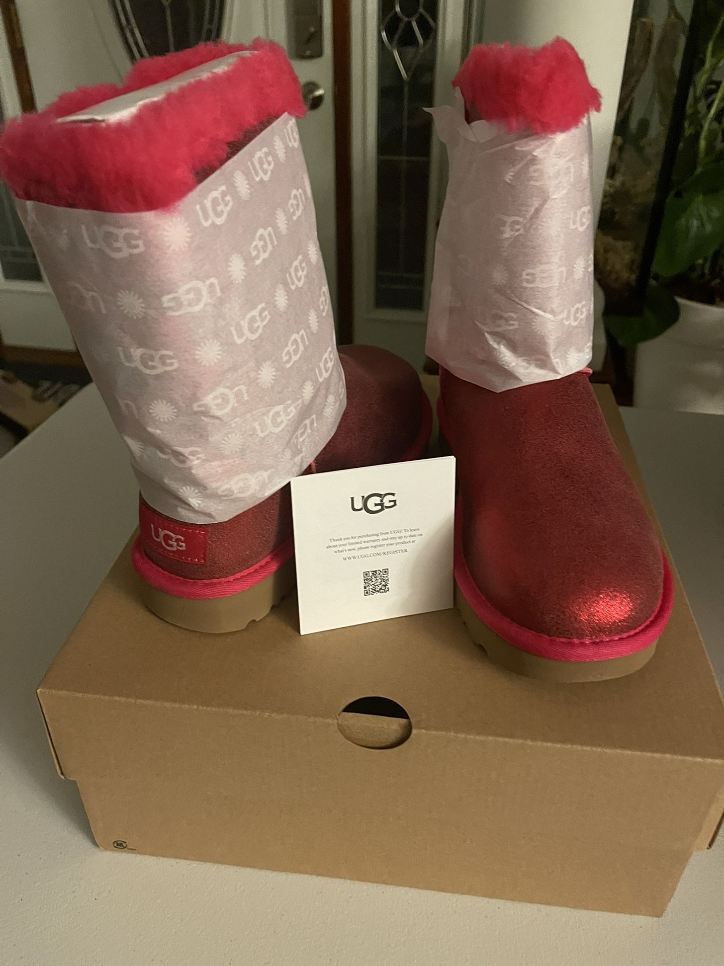 ugg boots size 6 